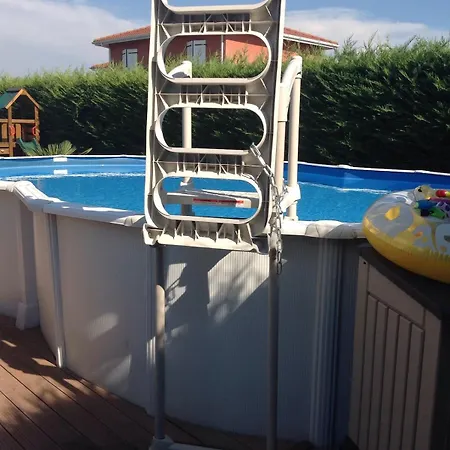Semesterbostad Maison Privee Avec Piscine