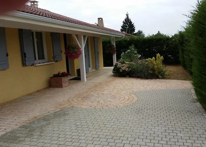 Maison Privee Avec Piscine Ferienhaus Beaurepaire (Isere)